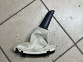 Käsijarrun verhoilu