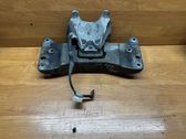 Gearbox mounting bracket