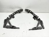 Engine bonnet/hood hinges