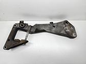 Gearbox mounting bracket
