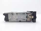 Radio / CD-Player / DVD-Player / Navigation