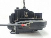 Cerradura de puerta delantera