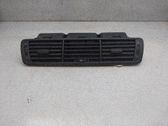 Grille d'aération centrale