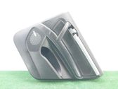 Moldura del tarjetero de la puerta trasera