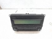 Radio / CD-Player / DVD-Player / Navigation