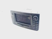 Radio / CD-Player / DVD-Player / Navigation