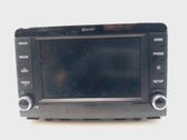 Radio / CD-Player / DVD-Player / Navigation