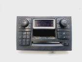 Radio/CD/DVD/GPS-pääyksikkö