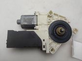 Motor del regulador de la ventanilla de la puerta delantera
