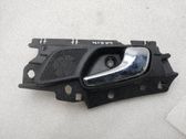 Manecilla interna puerta delantera