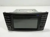 Panel / Radioodtwarzacz CD/DVD/GPS