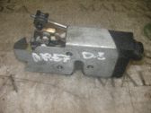 Cerradura de puerta delantera