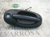 Manecilla externa puerta delantera