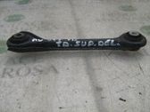 Brazo de suspensión trasero