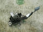 Cerradura de capó