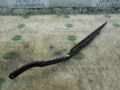 Brazo del limpiaparabrisas delantero