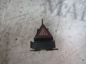 Botón interruptor de luz de peligro