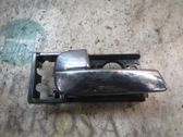Manecilla interna puerta delantera