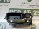 Manecilla interna puerta trasera