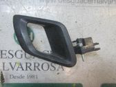 Manecilla interna puerta delantera