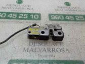 Cerradura de capó