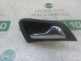 Manecilla interna puerta delantera