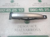Manecilla externa puerta delantera