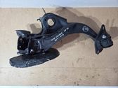Rear wheel hub spindle/knuckle