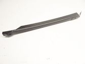 Rear door windshield rail