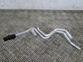 Tuyau de liquide de refroidissement moteur