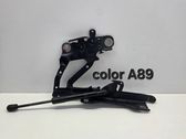 Engine bonnet/hood hinges