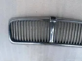 Grille de calandre avant