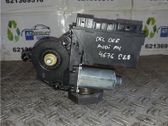 Motor del regulador de la ventanilla de la puerta delantera