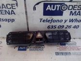 Botón interruptor de luz de peligro