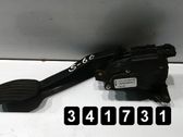 Accelerator throttle pedal