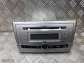 Radio/CD/DVD/GPS-pääyksikkö