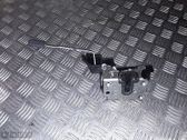 Cerradura de puerta delantera