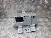 Radio / CD-Player / DVD-Player / Navigation