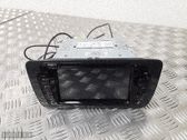 Radio / CD-Player / DVD-Player / Navigation