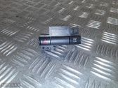 Botón interruptor de luz de peligro