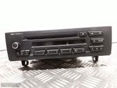 Radio / CD-Player / DVD-Player / Navigation