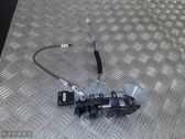 Cerradura de puerta delantera