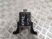 Engine mount bracket