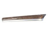 Front door trim bar