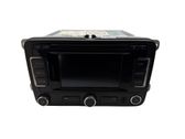 Radio / CD-Player / DVD-Player / Navigation