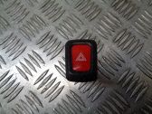 Botón interruptor de luz de peligro