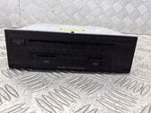 Radio / CD-Player / DVD-Player / Navigation