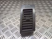 Moldura protectora de la rejilla de ventilación del panel