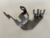Autres pièces compartiment moteur
