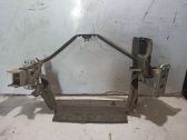 Radiator support slam panel bracket